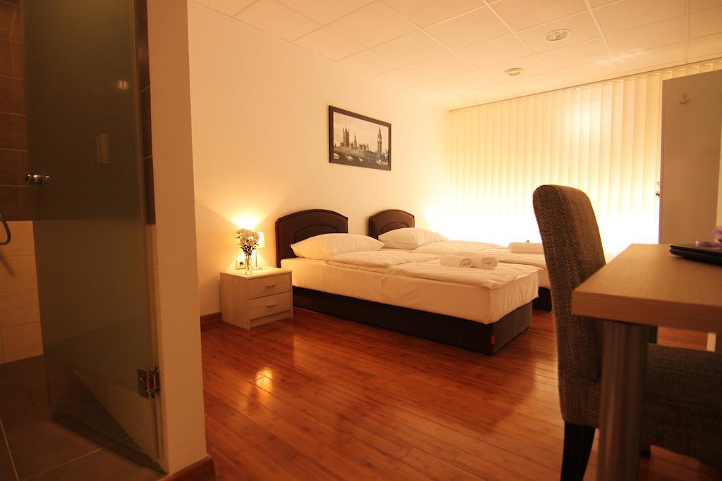 Rooms Xxl Загреб Экстерьер фото