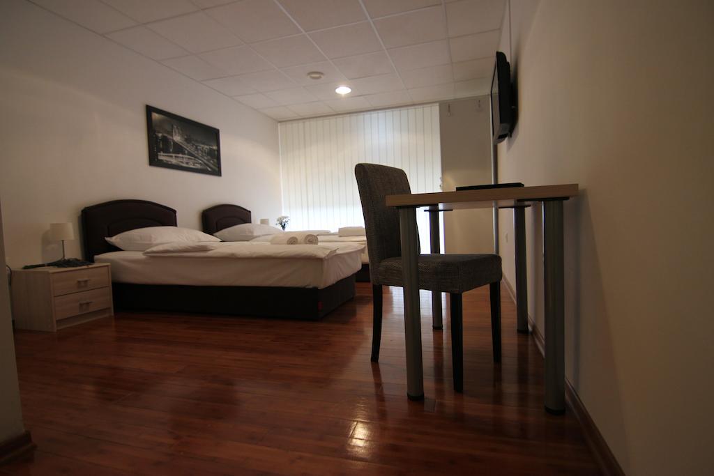 Rooms Xxl Загреб Номер фото